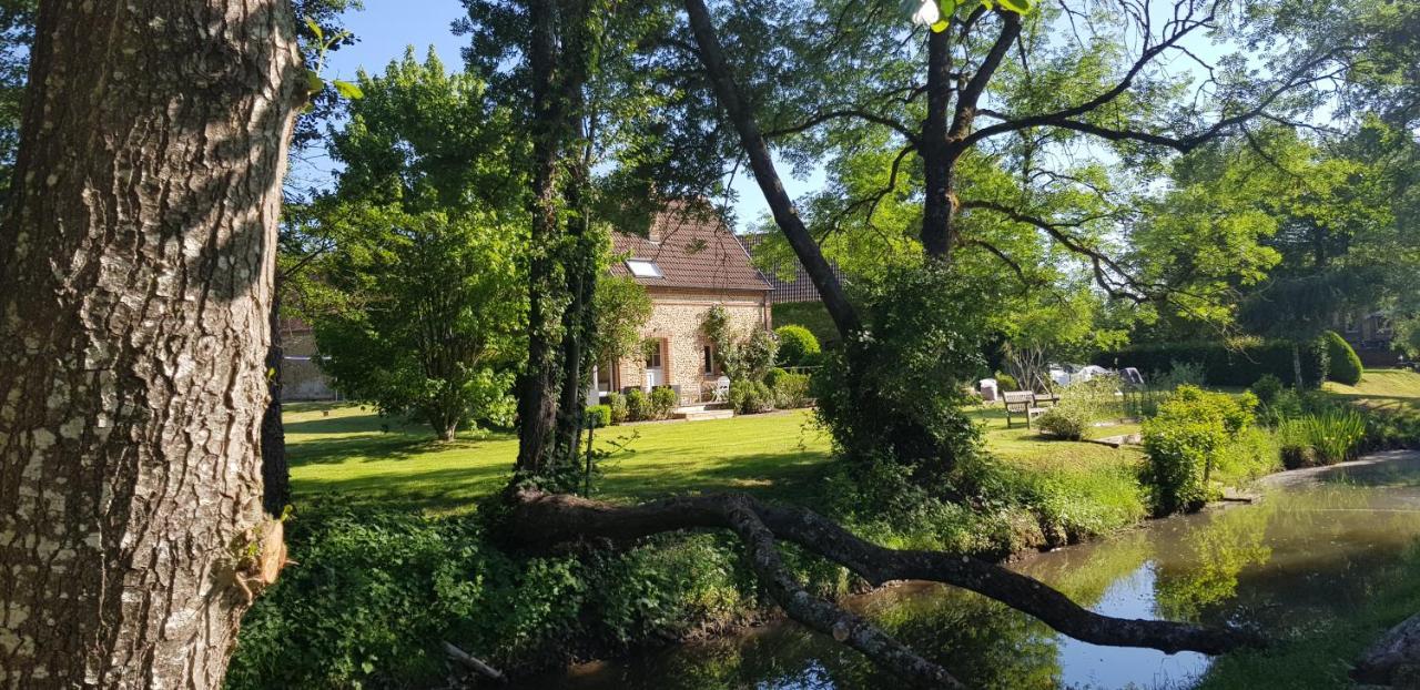 La Maison D'Amis Du Moulin Hotel La Chapelle-Viel Ngoại thất bức ảnh